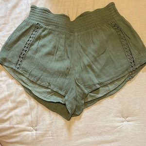 Linen shorts